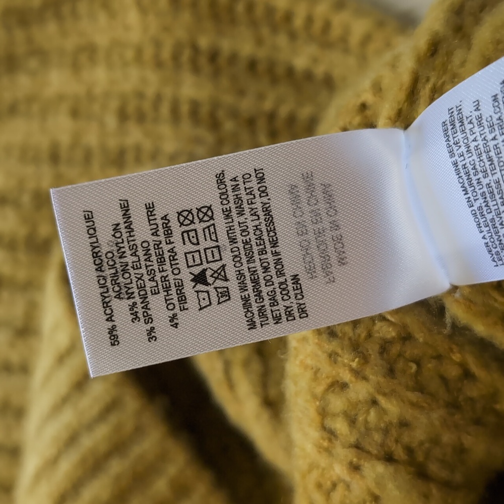 Lucky Brand Fuzzy Knit Yellow-Green V Neck Oversized Sweater Size Small - Picture 6 of 8